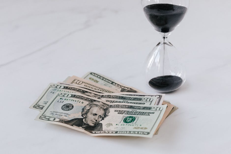 How Much Should Businesses Pay Employees?