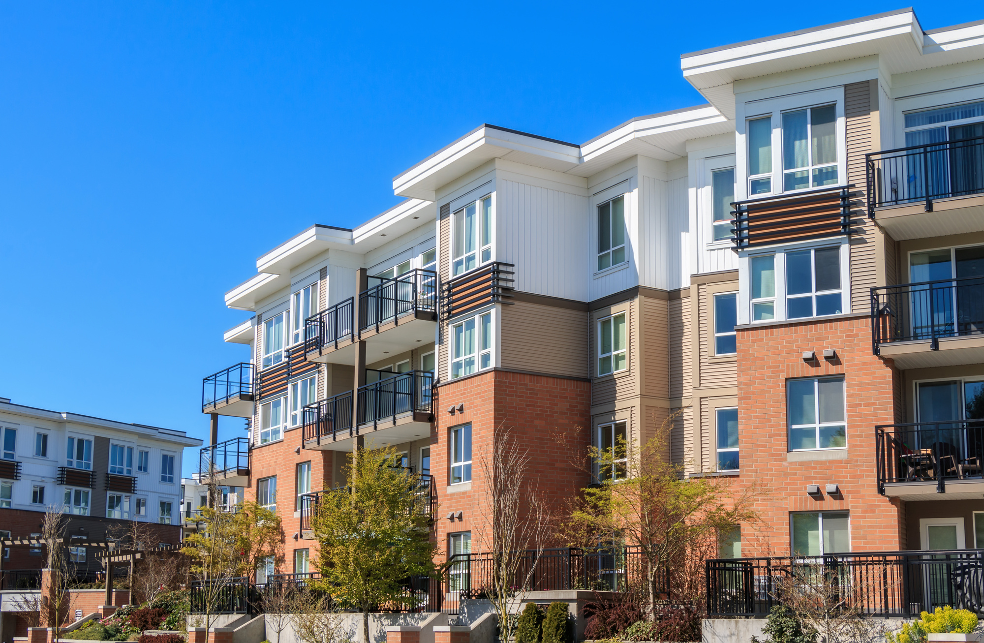How to Buy an Apartment Building: A Guide for Beginners