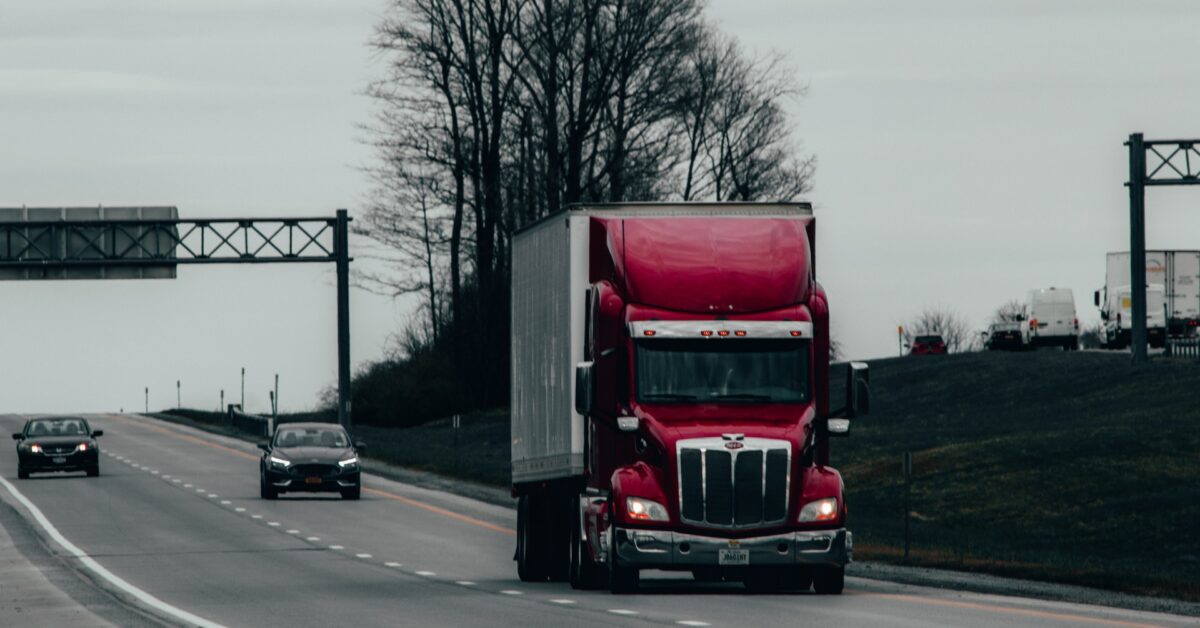 How Fuel Cards Can Help Reduce Costs in the Trucking Industry